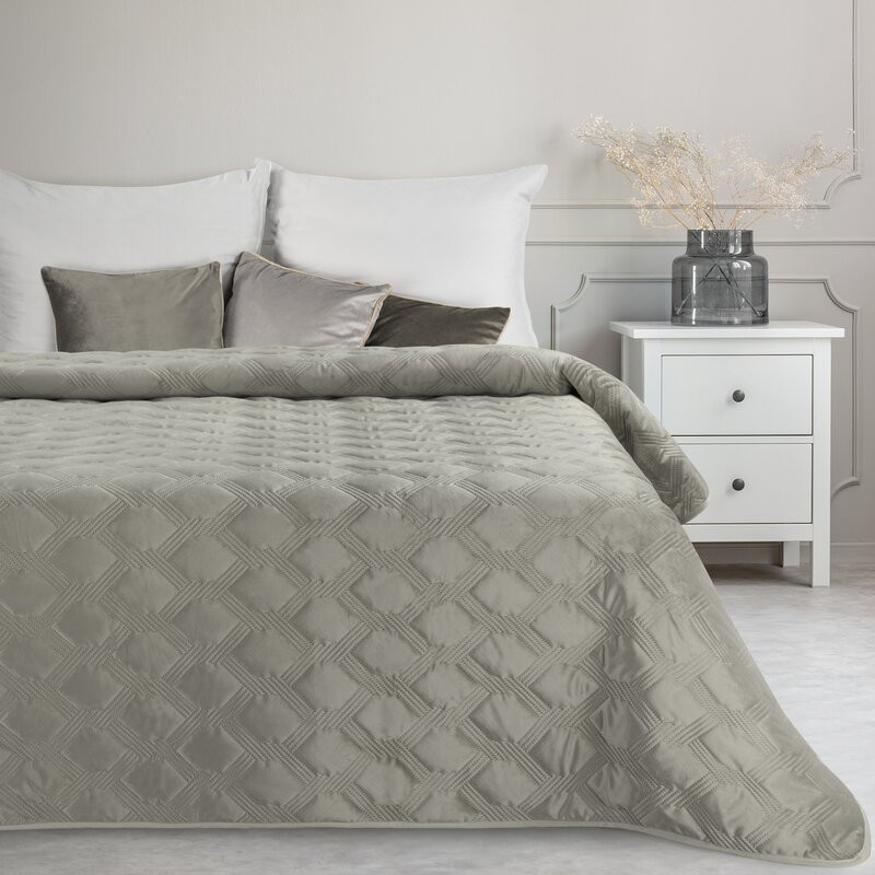 ArtFir Prikrývka na posteľ SOFIA 5 | strieborná 170 x 210 cm