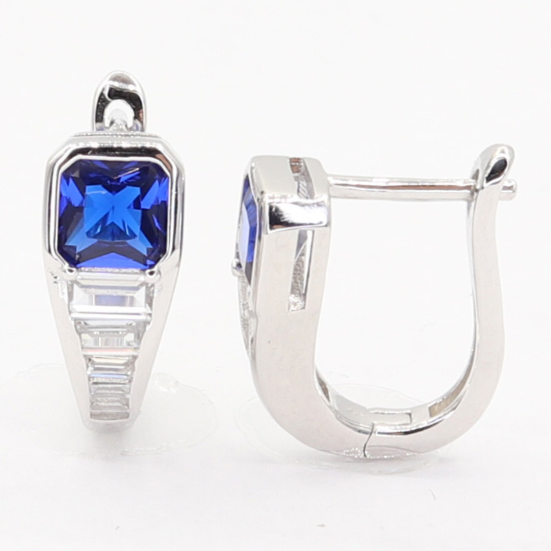 Strieborné náušnice 113311