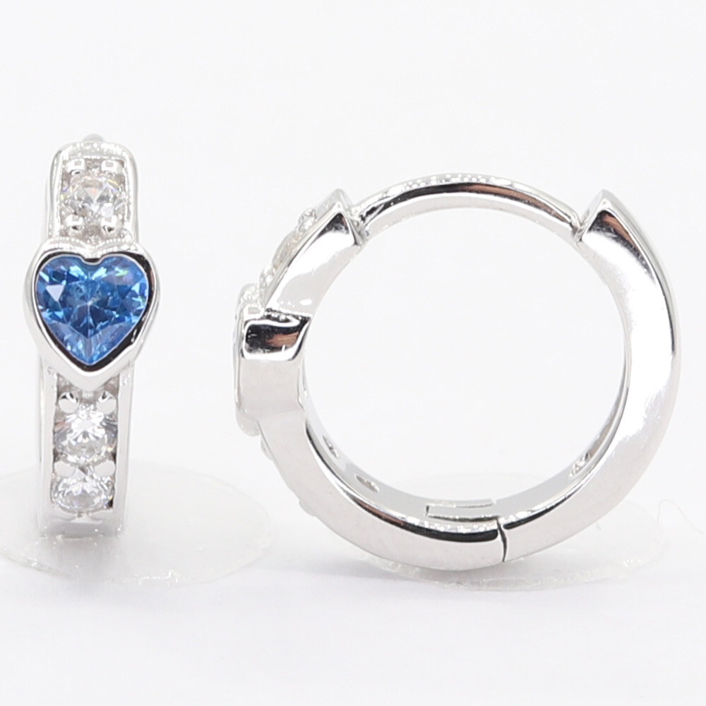 Strieborné náušnice 113318