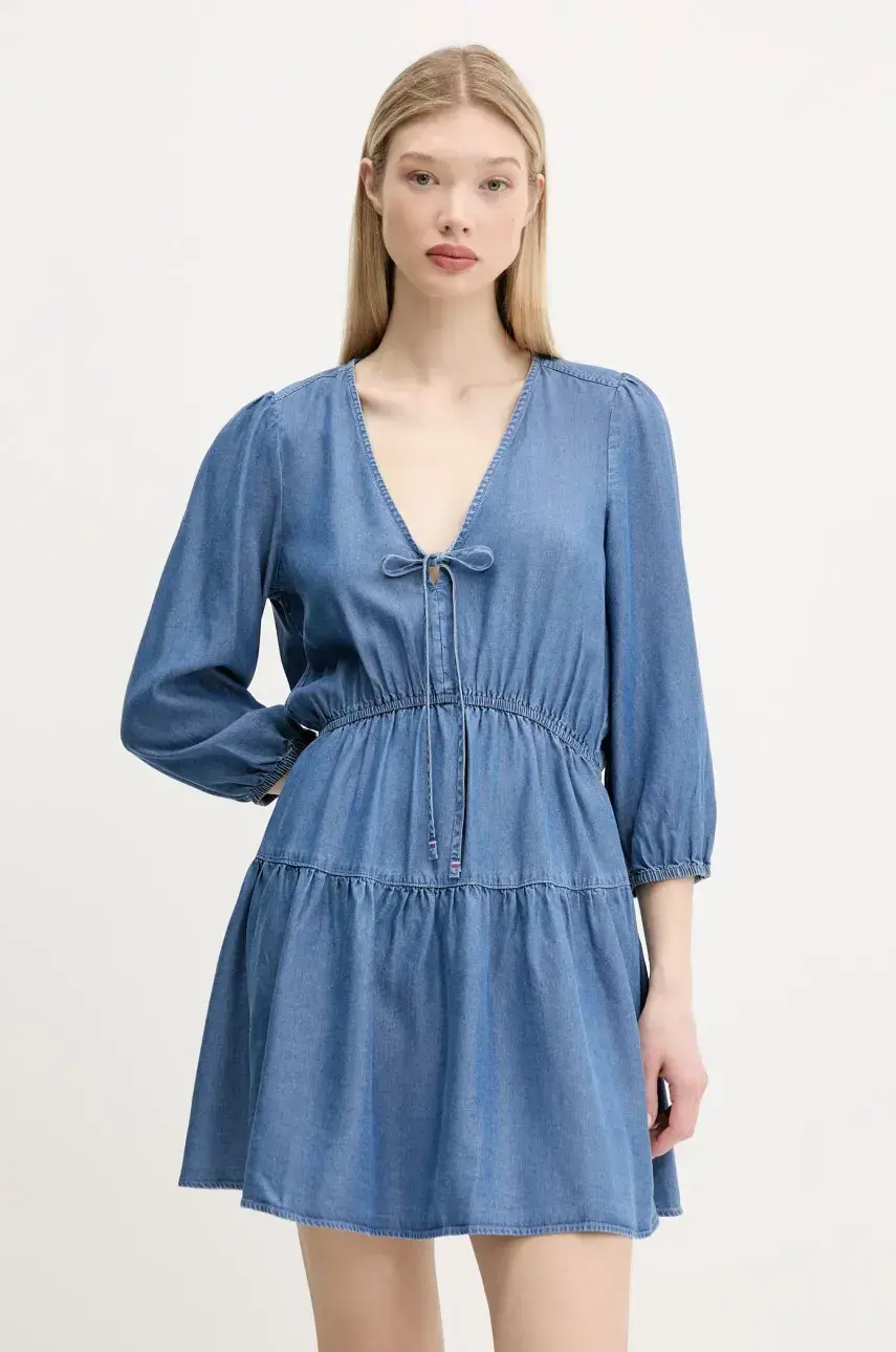 Šaty Tommy Jeans mini, áčkový strih, DW0DW20612