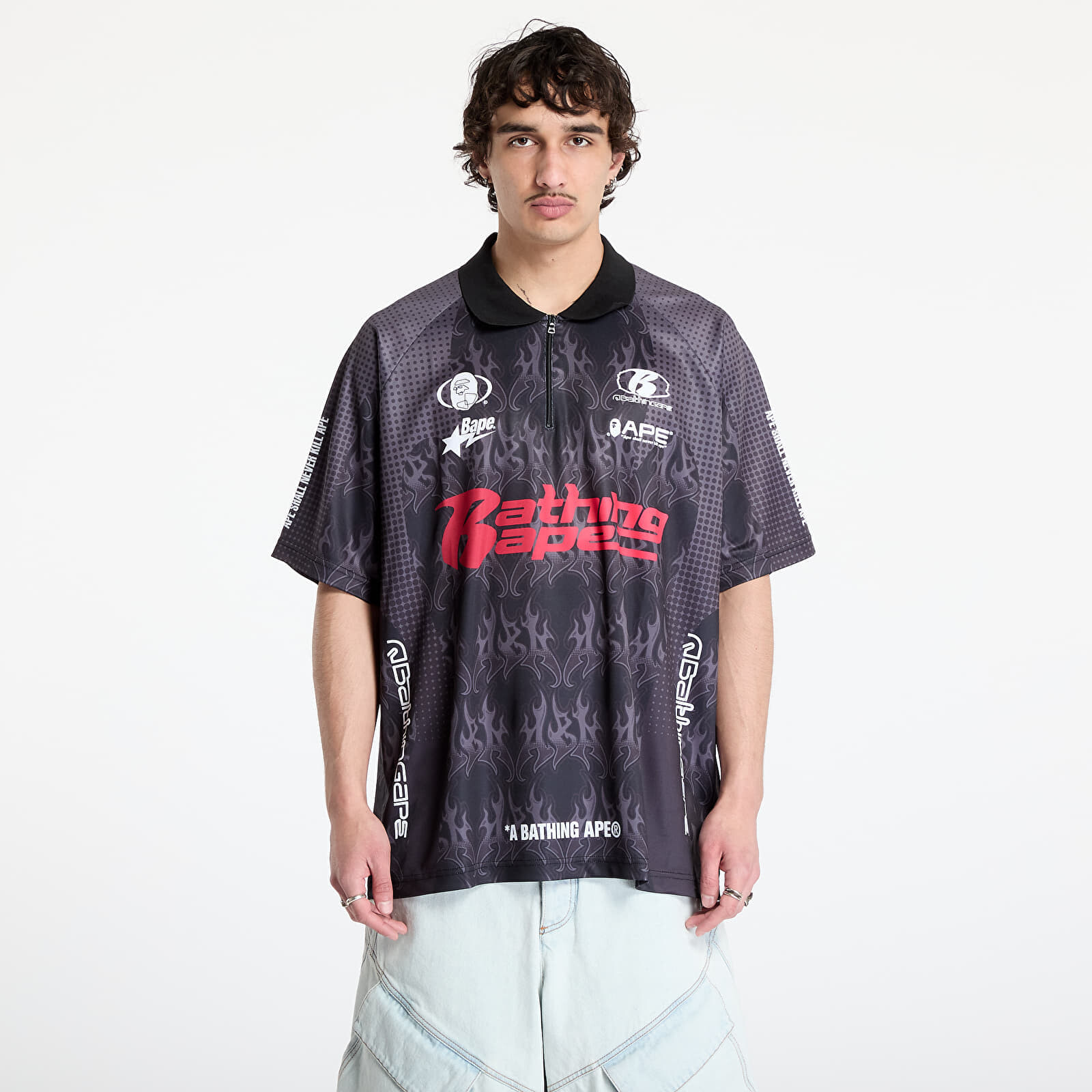 Tričko A BATHING APE Flame Pattern Overall Print Half Zip Relax Fit Polo Shirt UNISEX Black M