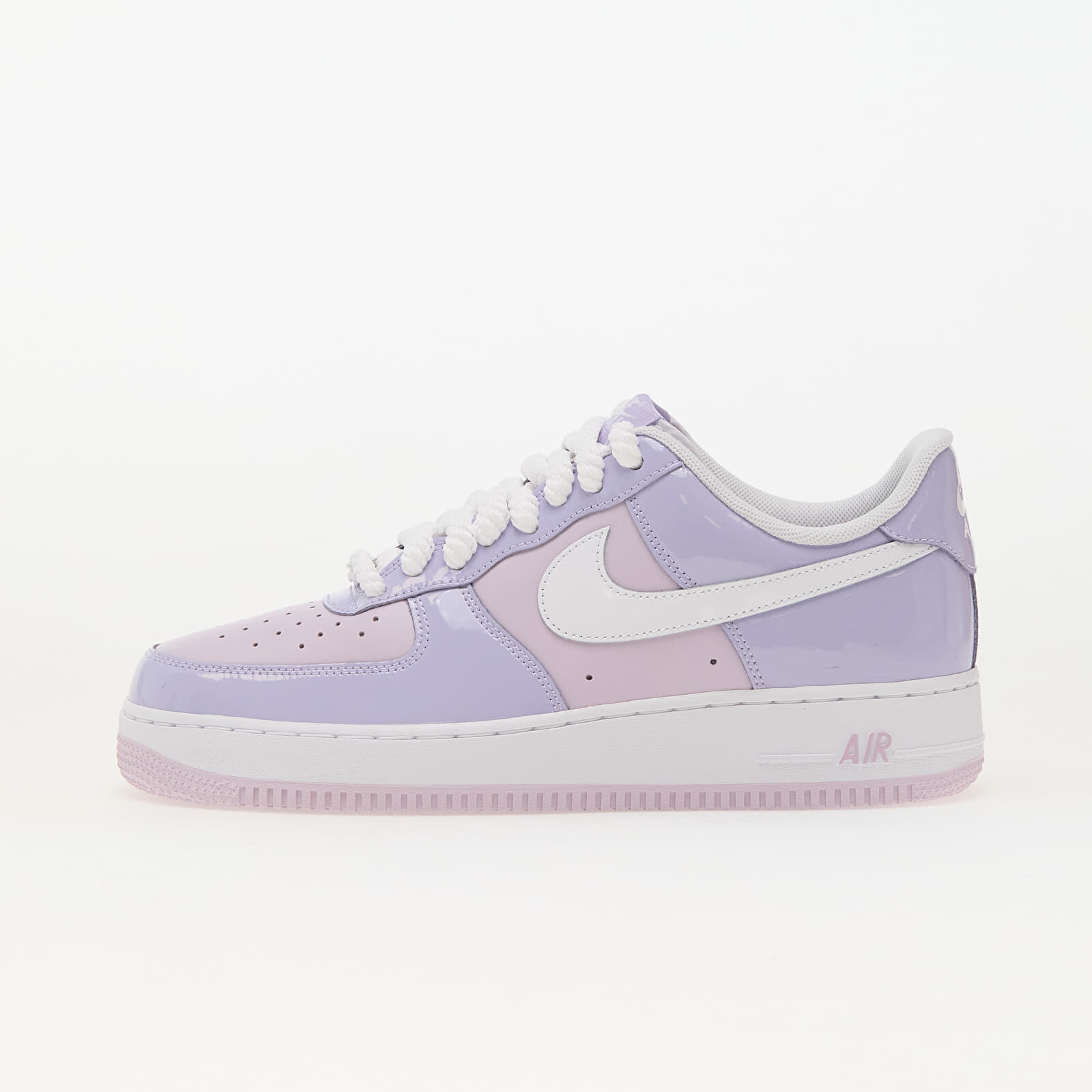 Tenisky Nike Air Force 1 '07 Lv8 Hydrangeas/ White-Doll EUR 38.5