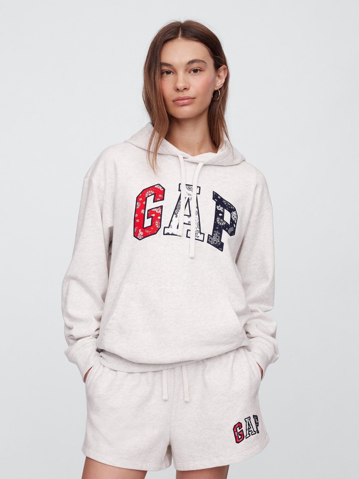 GAP Sweatshirt with Americana logo - Women's