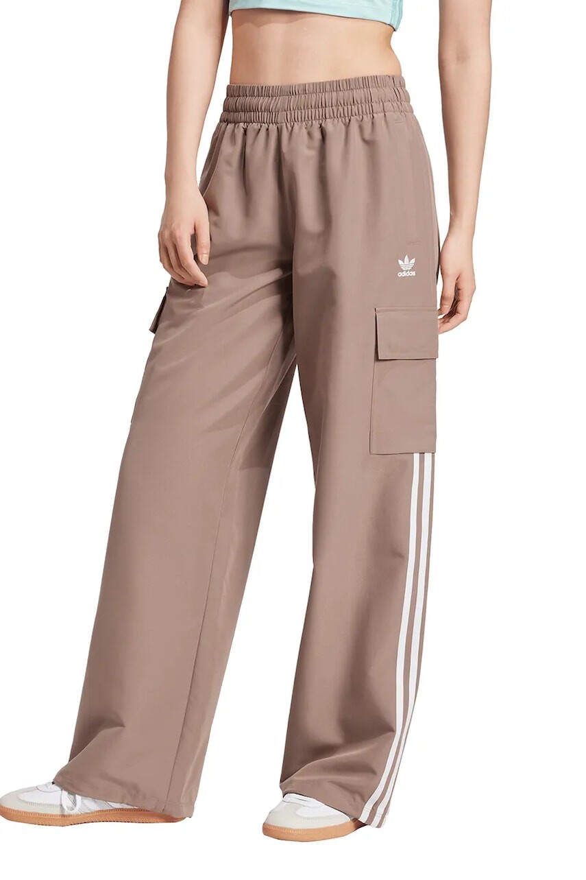 Nohavice adidas Originals Adicolor 3-Stripe Cargo Pants dámske, béžová farba, strih cargo, vysoký pás, JC8138