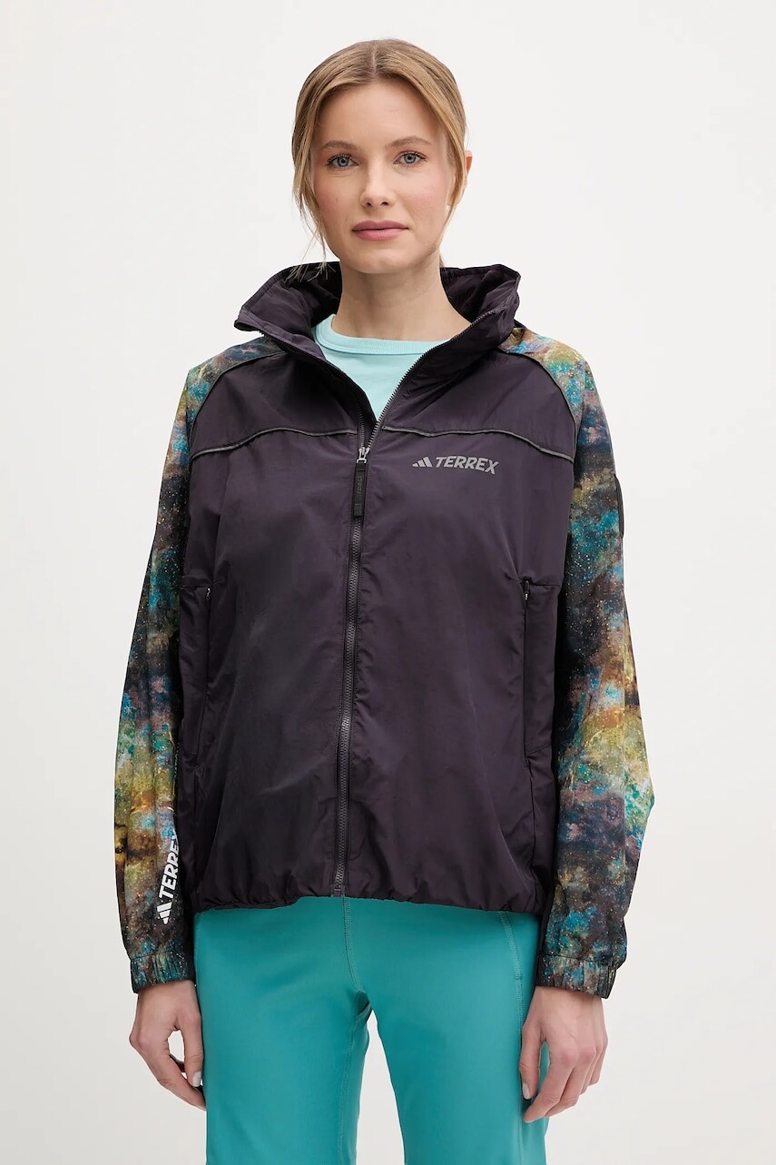 Vetrovka adidas TERREX x National Geographic fialová farba, JD5837