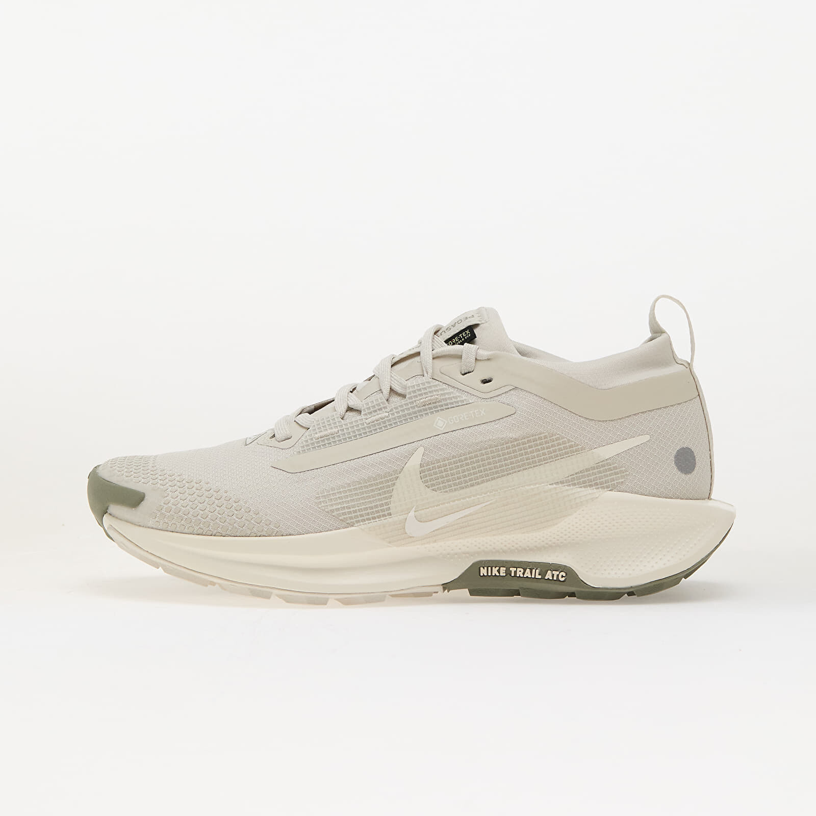 Tenisky Nike W Pegasus Trail 5 Gore-Tex Light Bone/ Sail-Light Army EUR 40.5