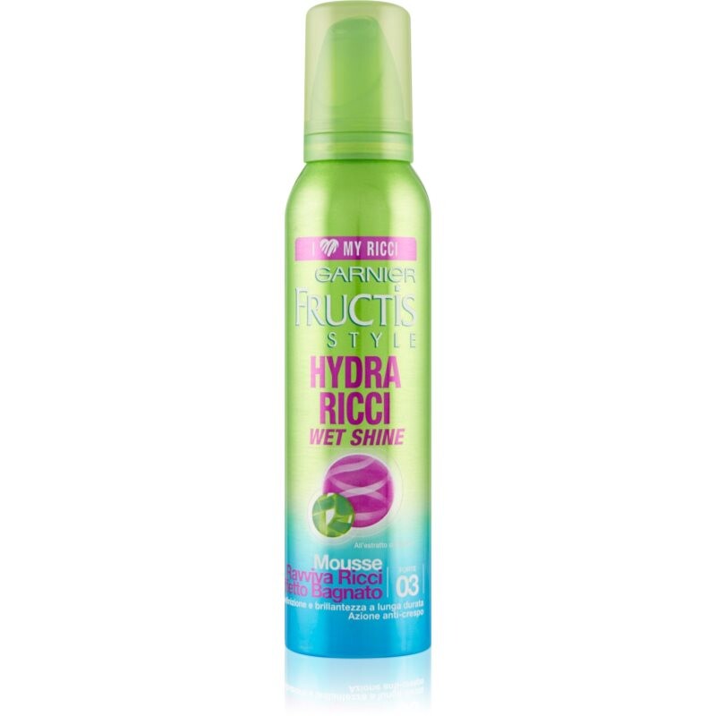 Garnier Fructis Style penové tužidlo na vlasy 200 ml