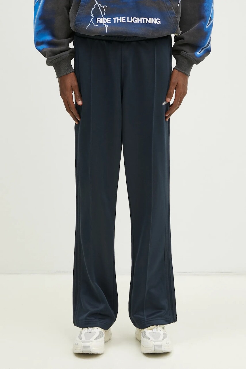 Tepláky adidas Originals Flare Pant pánske, tmavomodrá farba, jednofarebné, JC8382