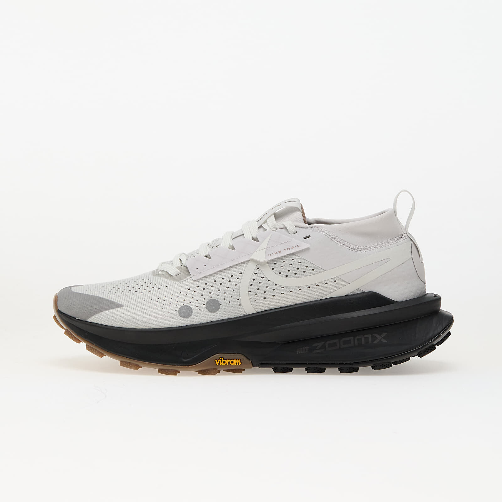 Tenisky Nike Zoomx Zegama Trail 2 Vast Grey/ Summit White-Black-Iron Grey EUR 43