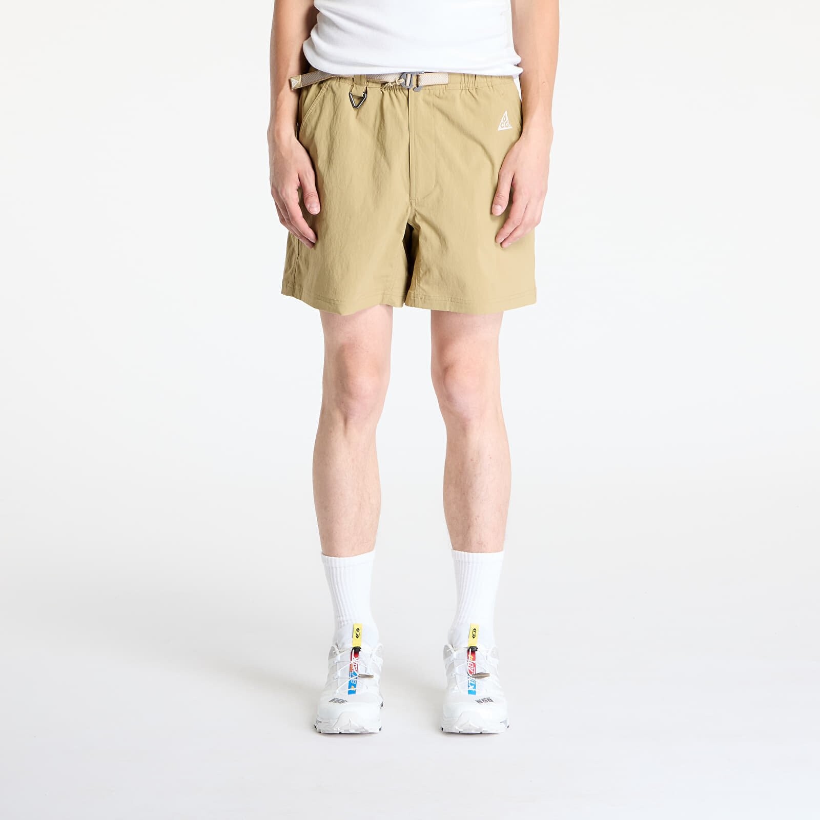 Šortky Nike ACG Men's Hiking Shorts Parachute Beige/ Summit White XS