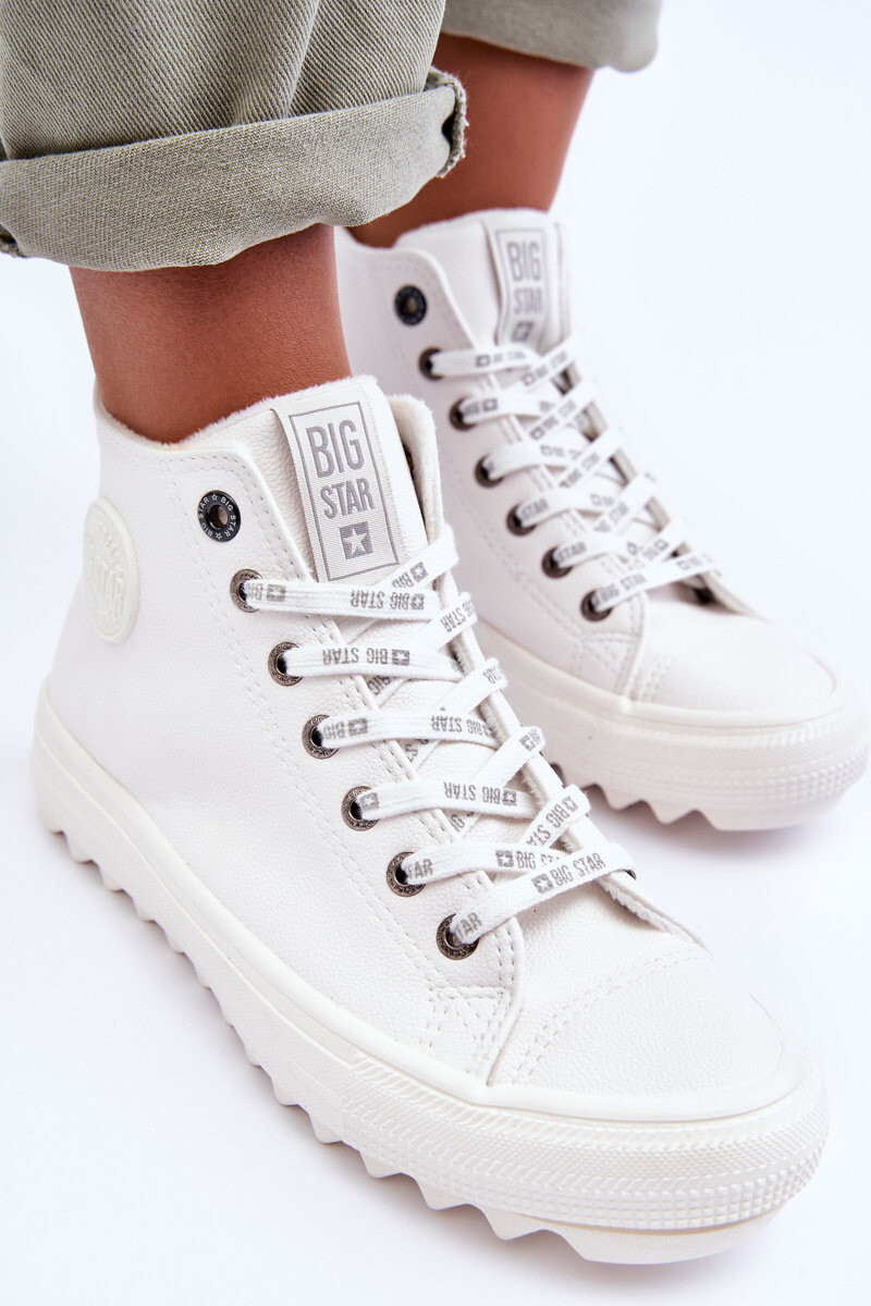 BIG STAR SHOES Dámske tenisky s veľkou hviezdou High Izolované biele