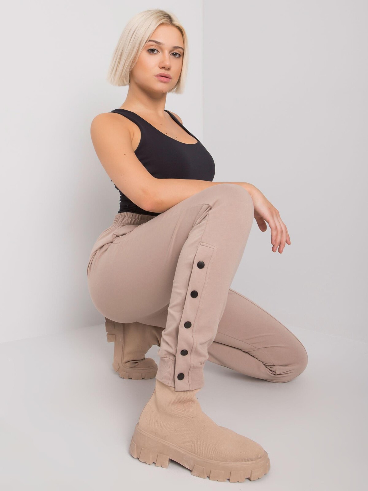 Sweatpants-RV-DR-7365.17P-dark beige
