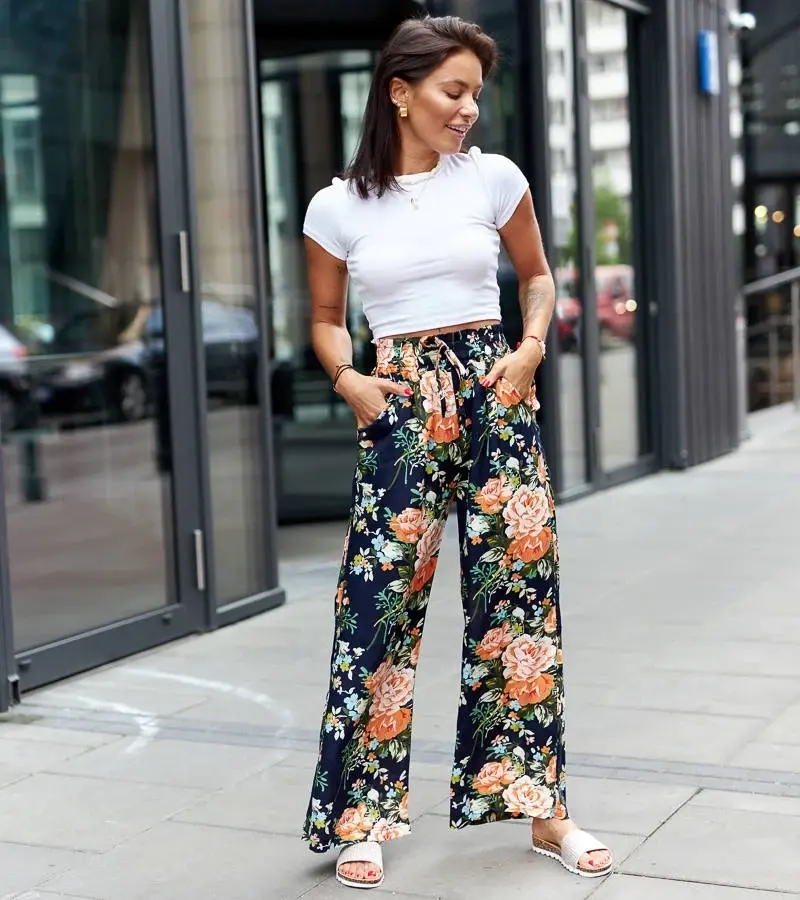 UR/CEO Navy wide floral pants Cosimo