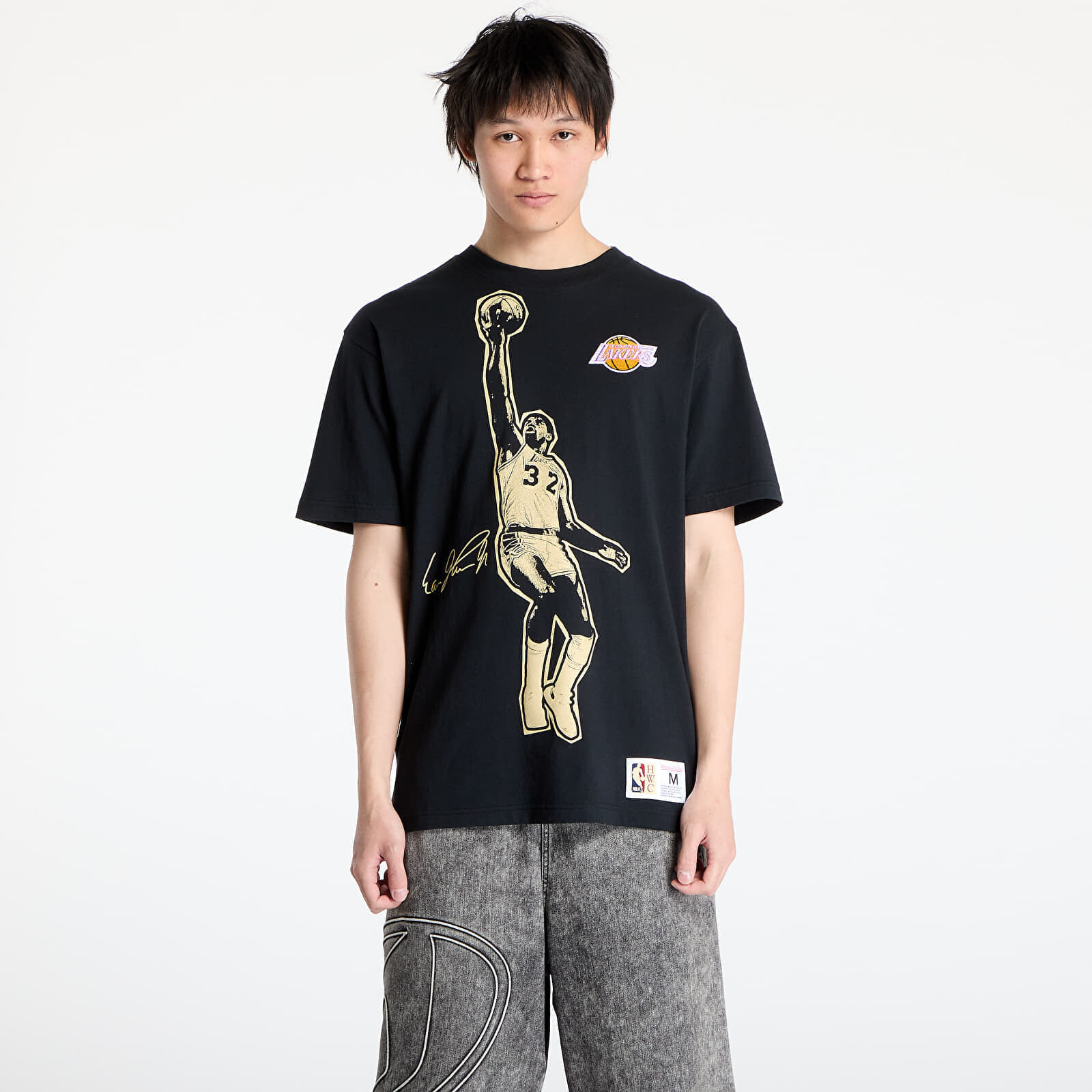 Tričko Mitchell & Ness NBA Vintage Logo Lakers Magic Johnson Blockbuster Shortsleeve Player Tee Black M