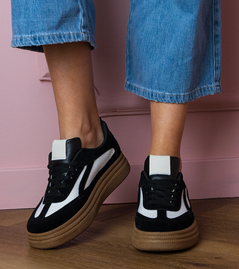 marka niezdefiniowana Black sneakers on a thick sole Kamela