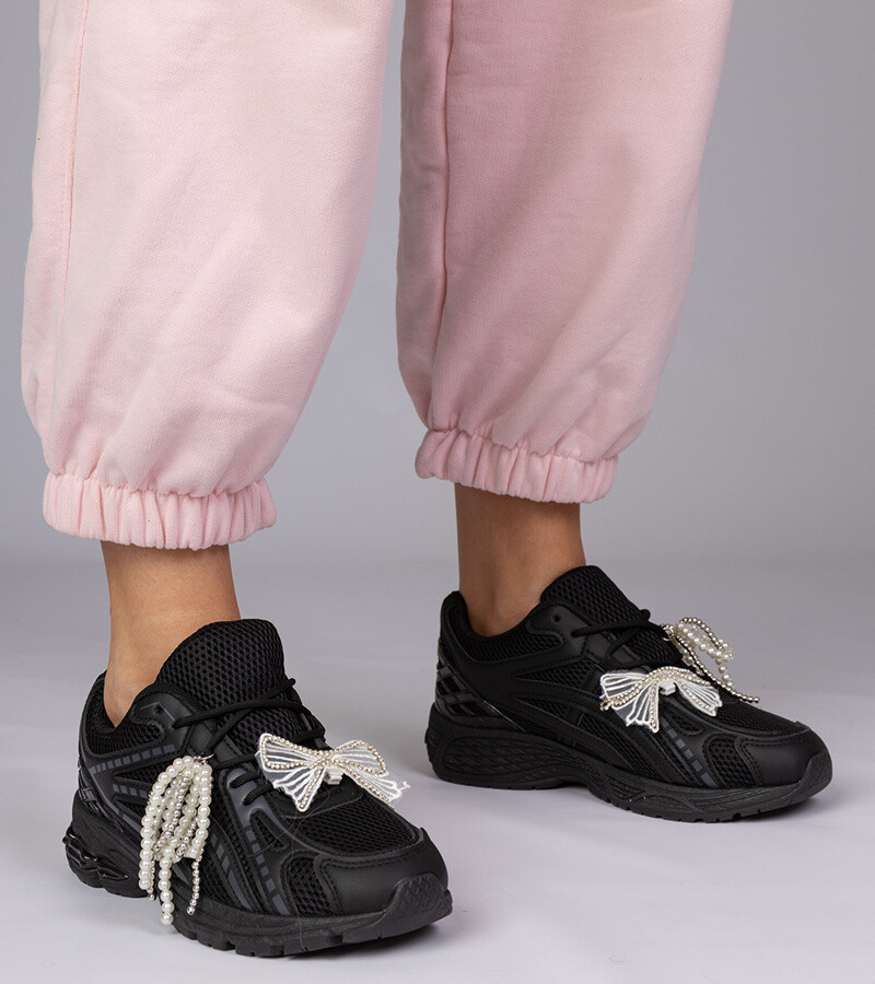 marka niezdefiniowana Black sneakers with detachable decorations Lekrus