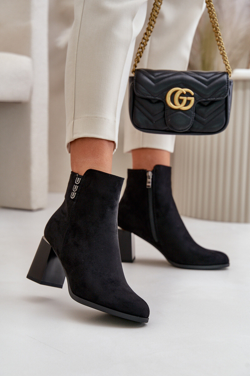 Boto Zateplené Eko Semišové Dámske Čižmy Na Podpätku So Zipsom Čierne Erillia