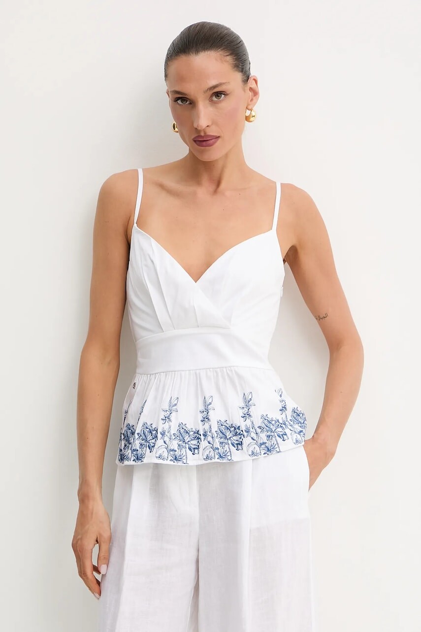 Top Guess biela farba, s nášivkou, W5GH1A WH580