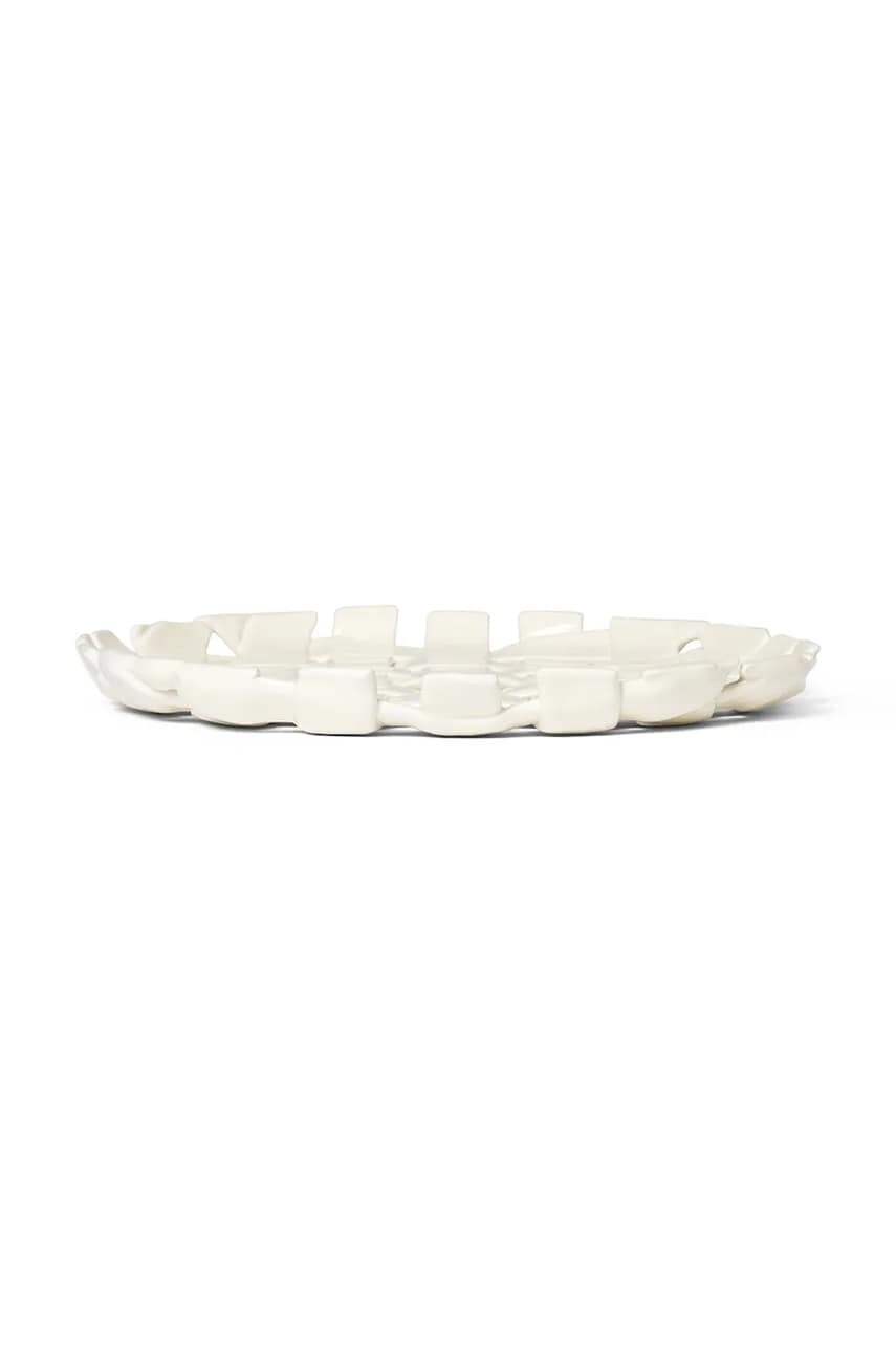 Dekoračný tanier ferm LIVING Plait Platter biela farba