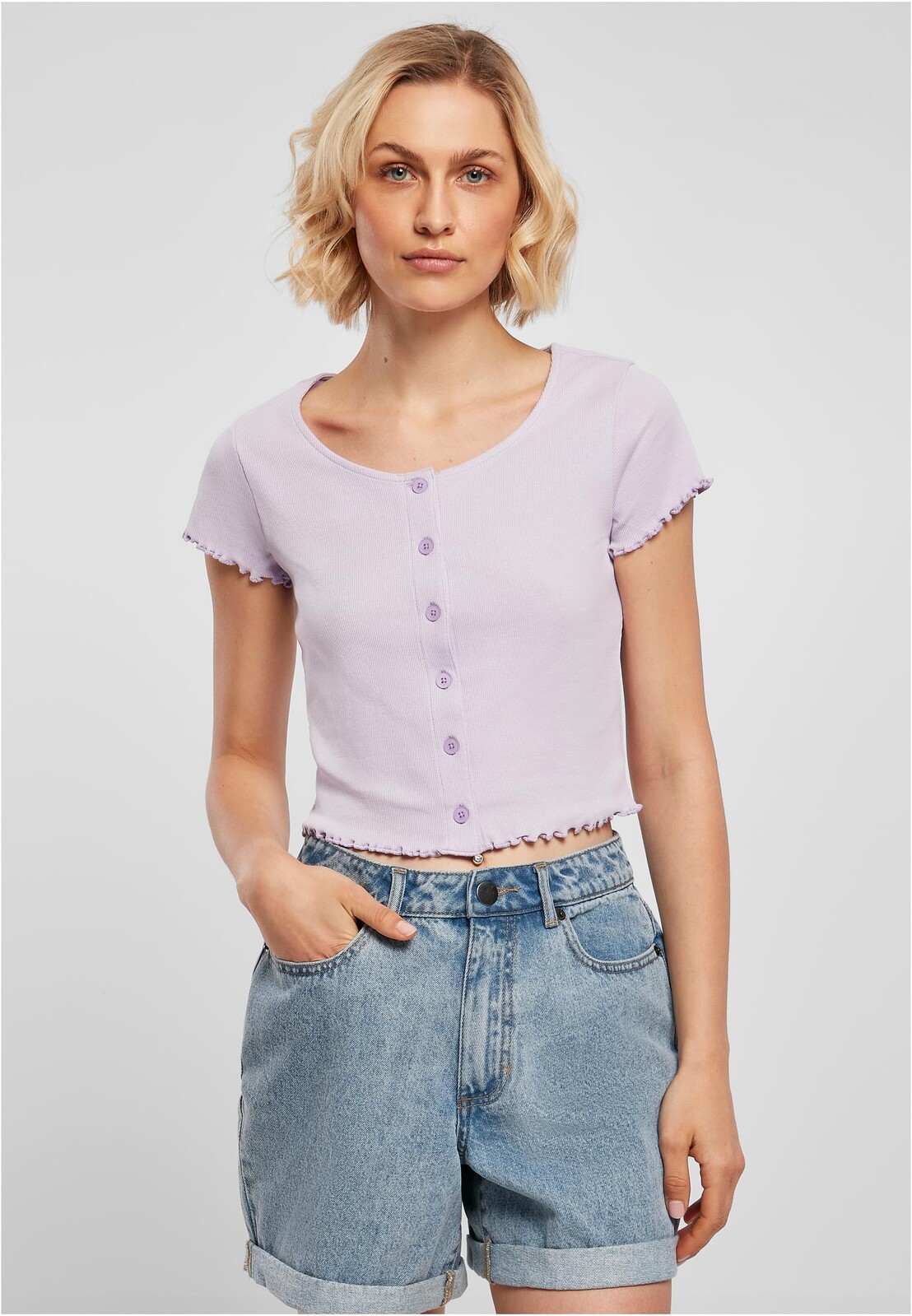 Women's T-shirt with button fastening in lilac