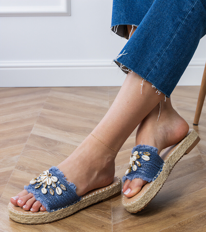 D/CEO Silver braided espadrille slides with walrus shells