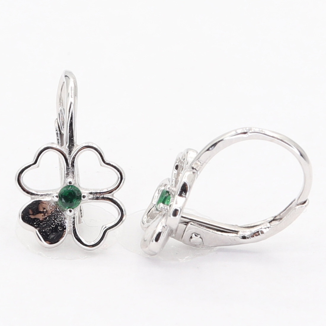 Strieborné náušnice 113393