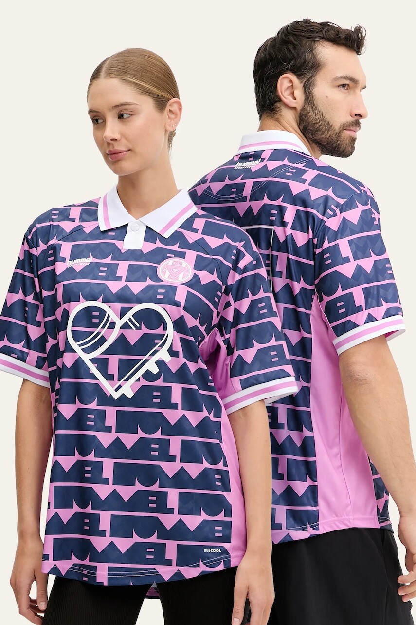 Polo tričko Hummel Hummel x Community Love tmavomodrá farba, vzorované, 227576