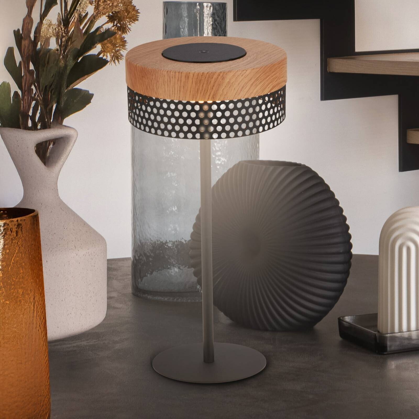 Akumulátorová stolová lampa Booha, hnedá, kov, IP44, stmievateľné