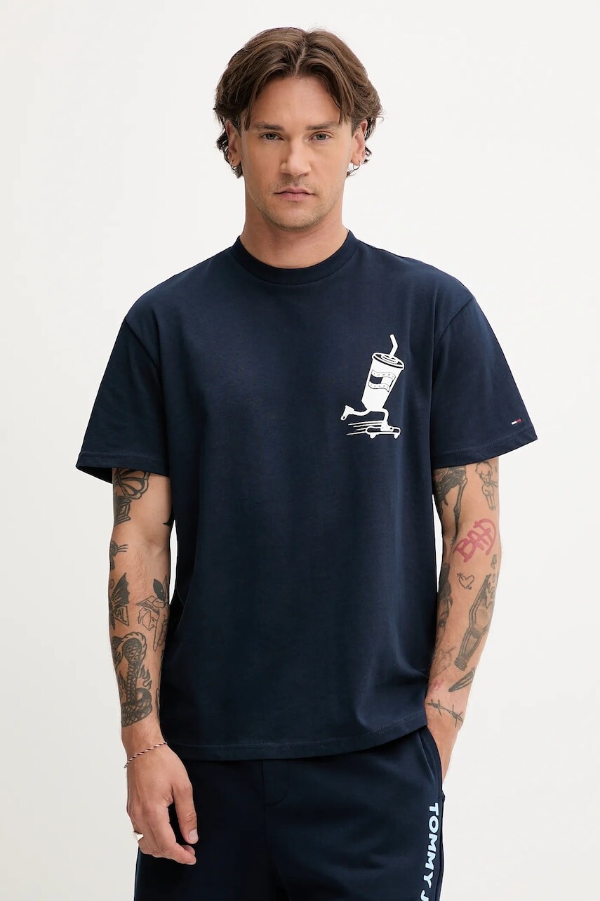 Bavlnené tričko Tommy Jeans pánske, tmavomodrá farba, vzorované, DM0DM21830