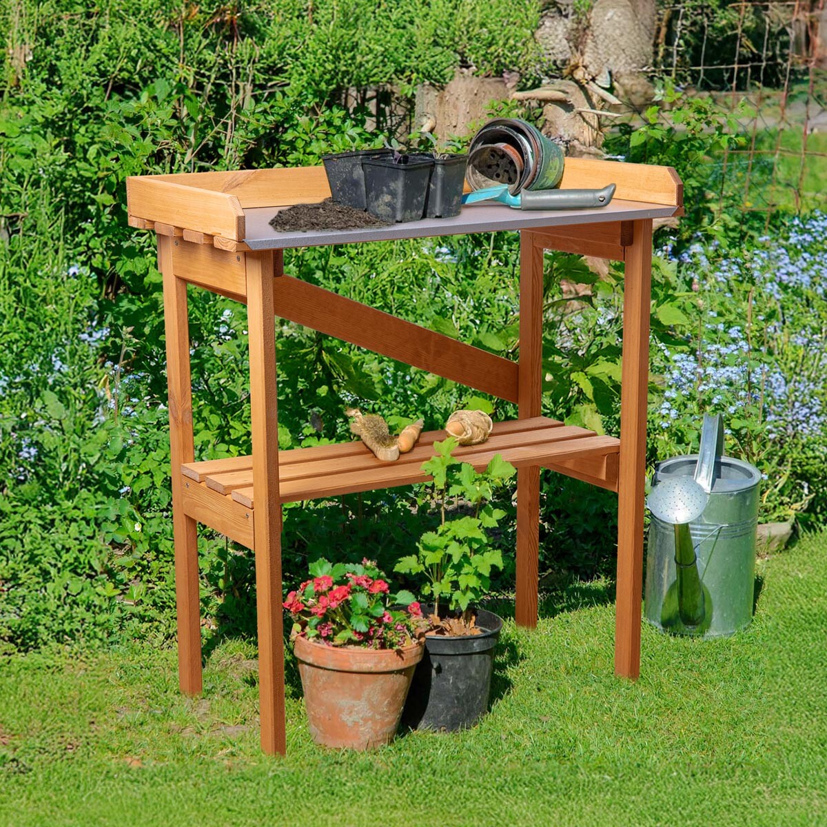 Zahradní pracovní stůl