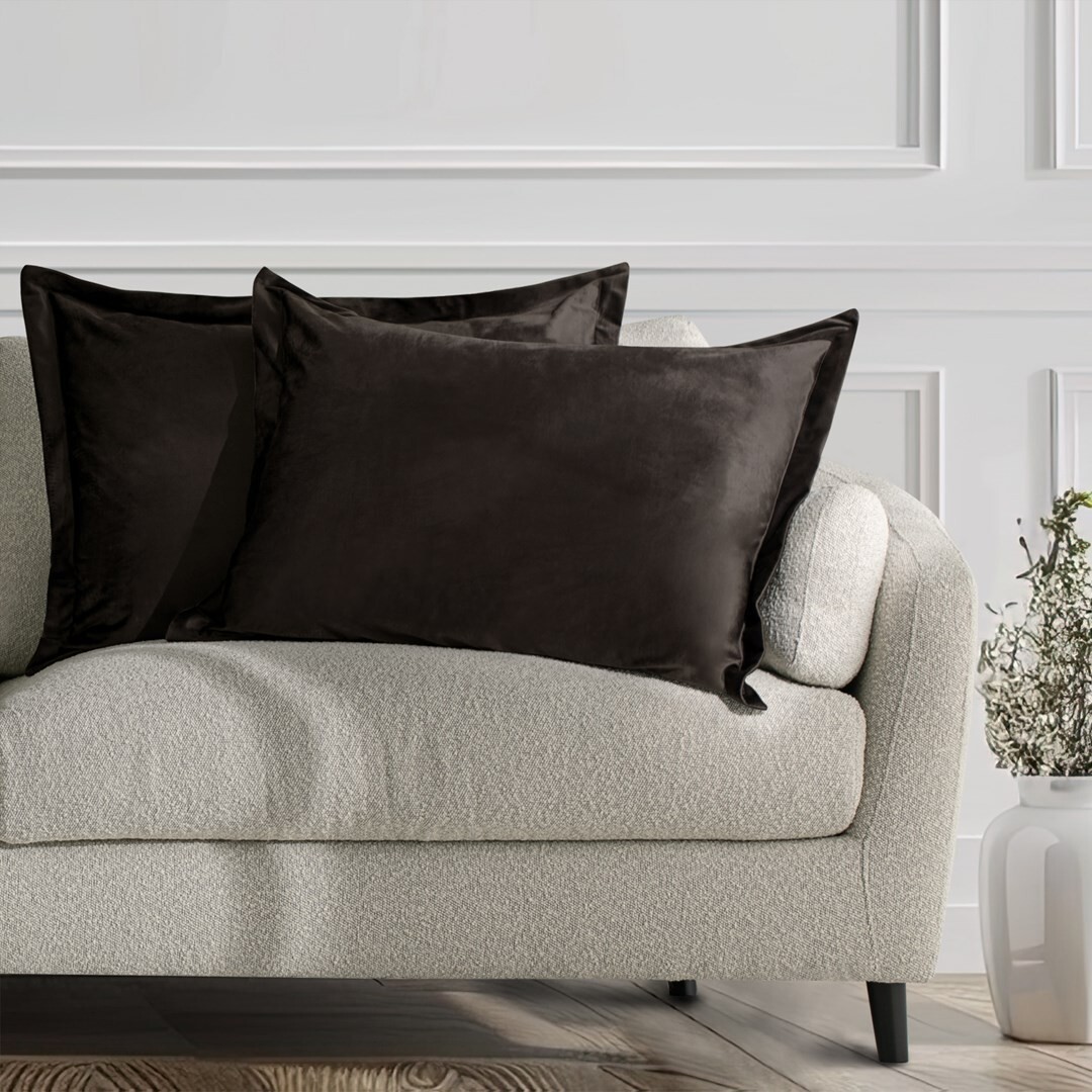Obliečky na vankúše AmeliaHome Velvet Side Si tmavohnedé