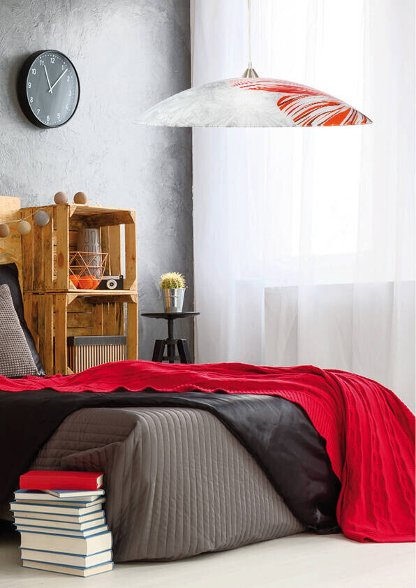 Závesná stropná lampa s pružinovým e27 červeným osvetlením