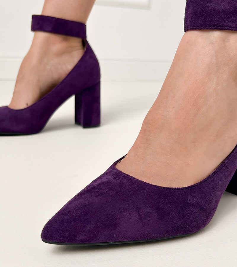 D/CEO Purple block heel pumps with buckle and rhinestones Vellus