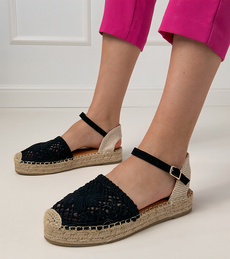 D/CEO Black lace espadrille sandals Santos