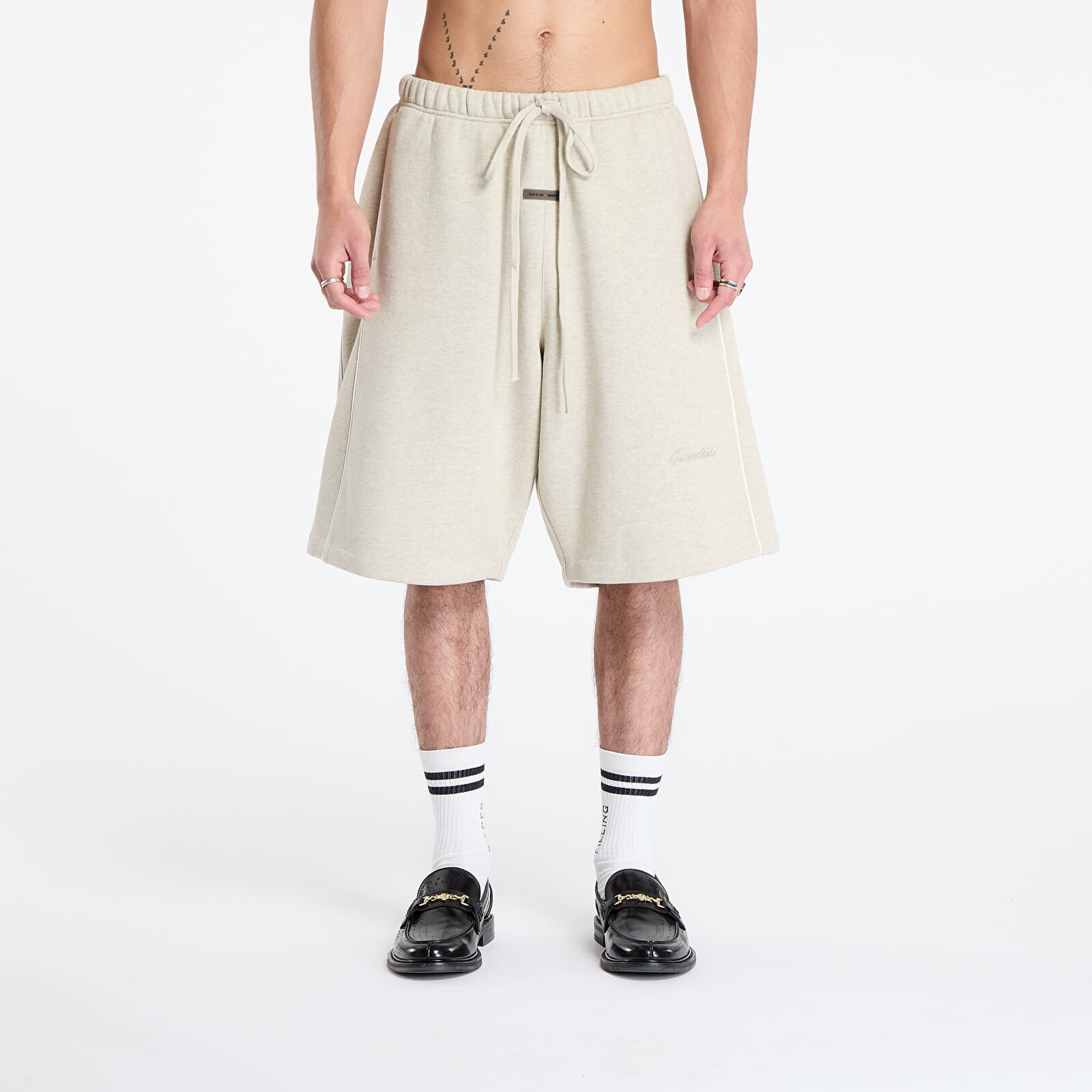 Šortky Fear of God Essentials Relaxed Sweatshort With Piping Heather Stone/ Cloud White L