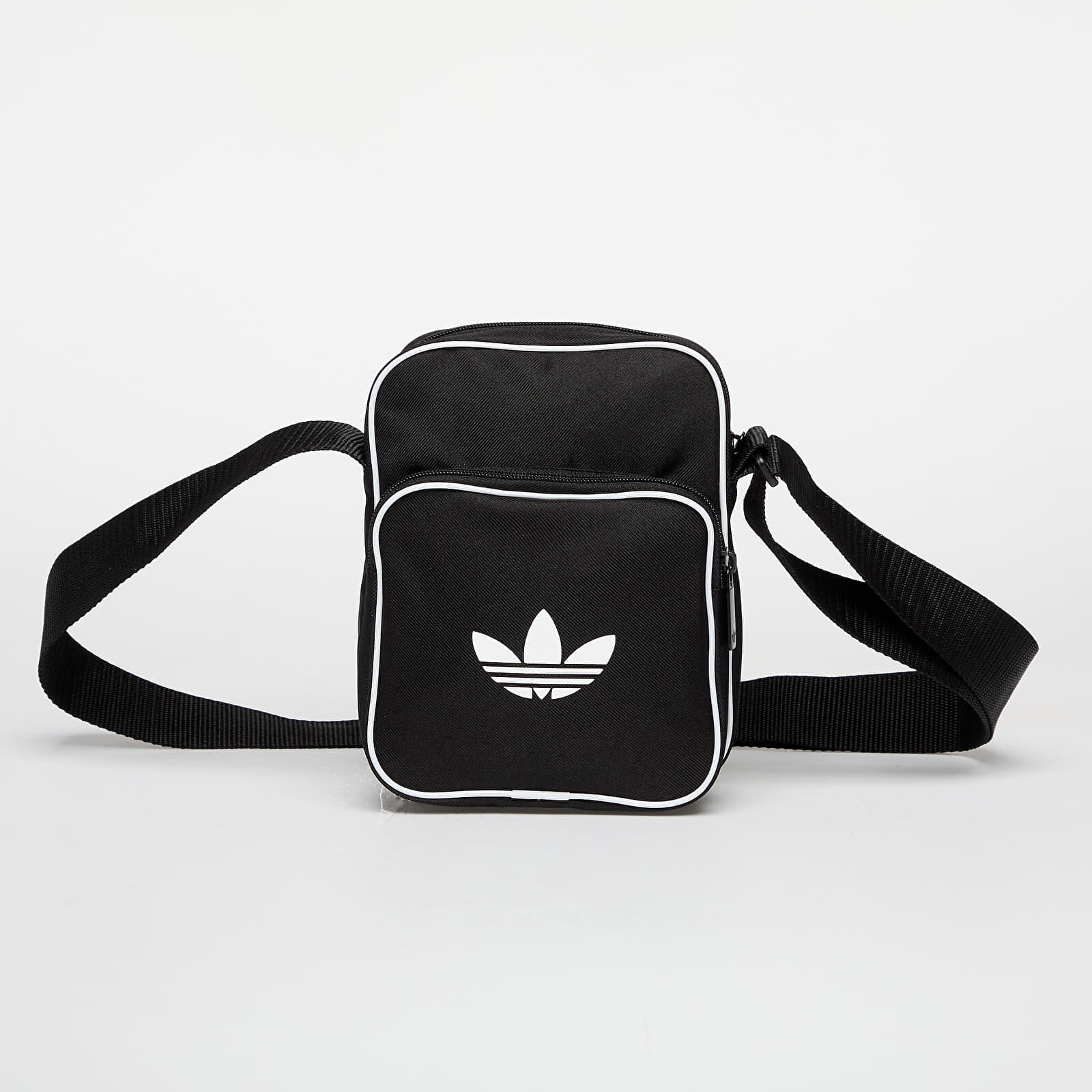 Taška adidas Adicolor Classic Small Item Bag Black/ Better Scarlet Universal