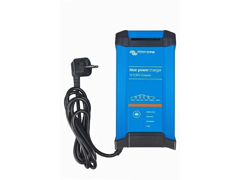 Chytrá nabíjačka batérií BlueSmart 12V/30A (1) IP22