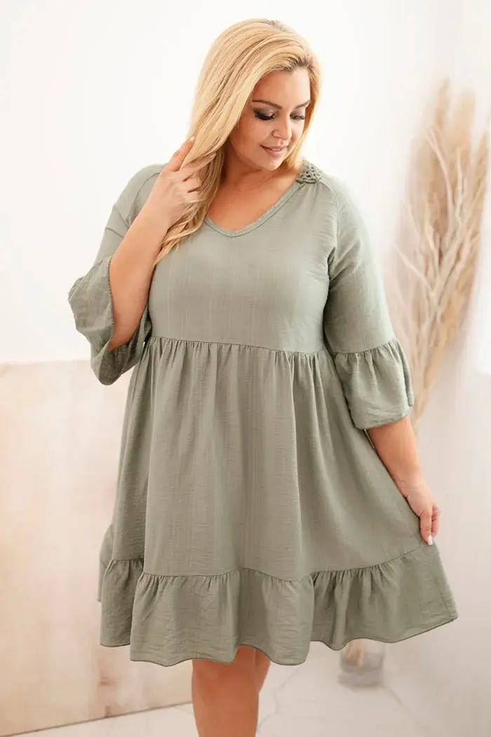 Kesi Włoski Dámske viskózové šaty Plus Size s ažúrovou ozdobou khaki