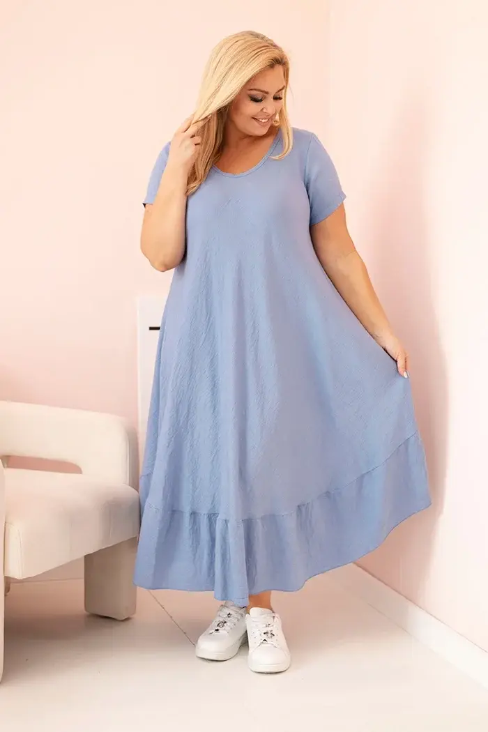 Kesi Włoski Dámske šaty plus size s krátkym rukávom a volánom z ľahkej viskózy džínsová
