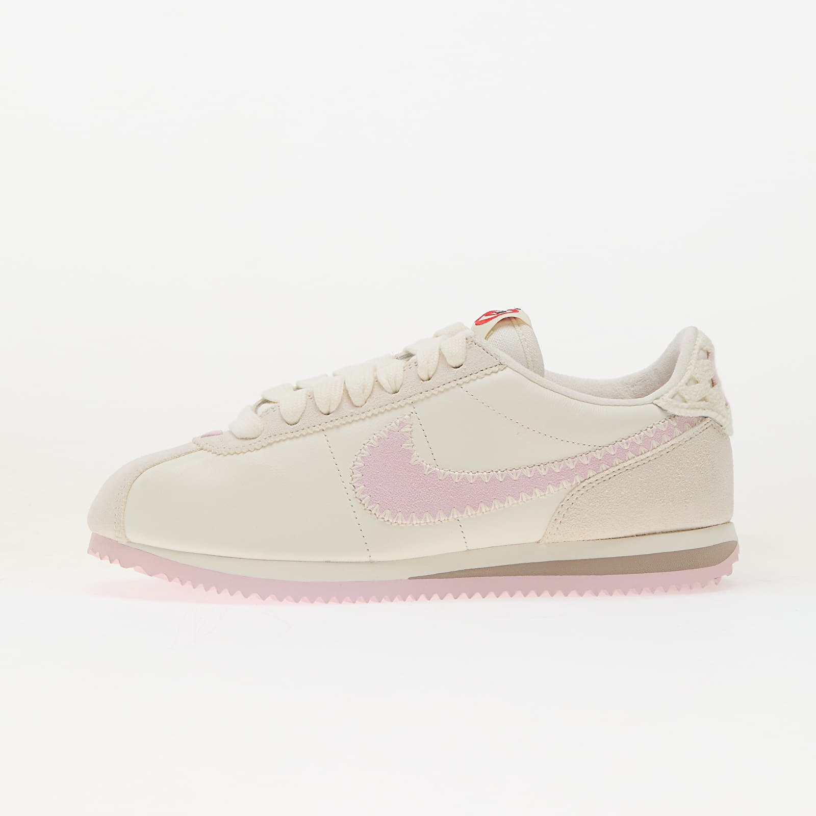 Tenisky Nike W Cortez Sail/ Pink Foam-Sail-College Grey EUR 36.5