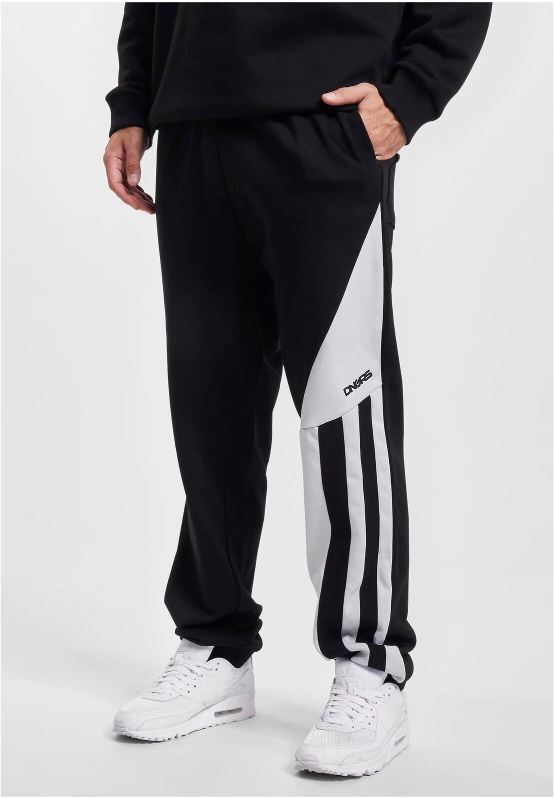 DNGRS Force Dangerous Sweatpants Black