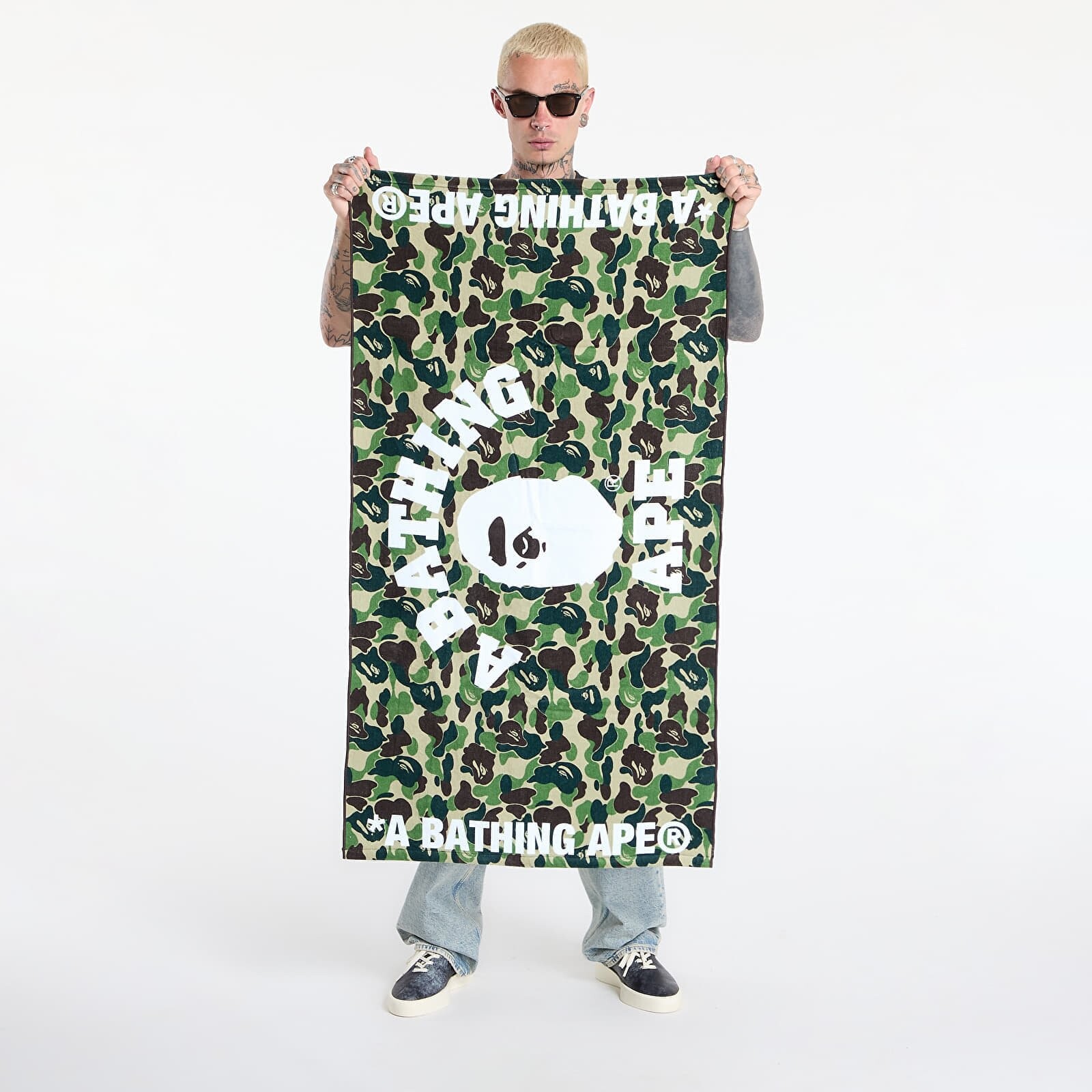A BATHING APE Abc Camo Beach Towel Green Universal