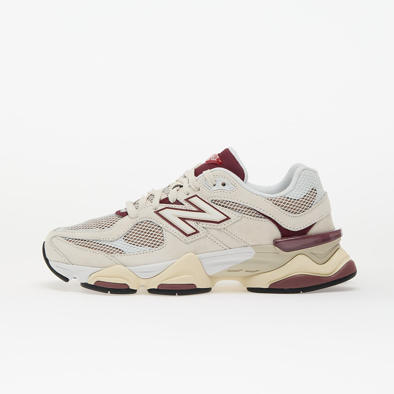 Tenisky New Balance 9060 Linen EUR 42.5