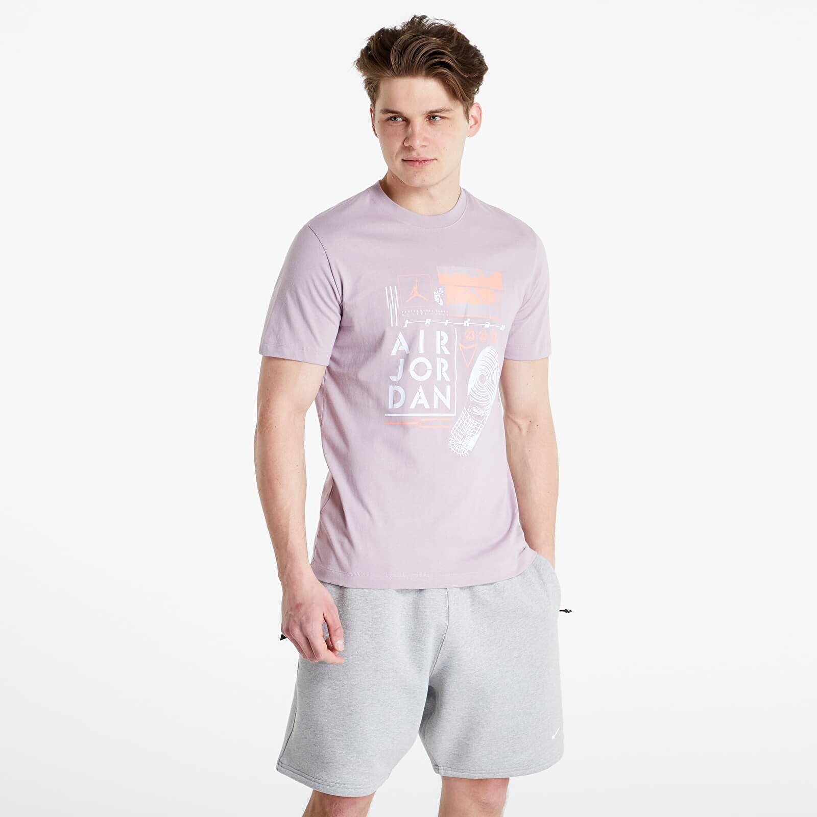 Tričko Jordan Brand Gfx Short Sleeve Crew 2 T-Shirt Plum Fog L