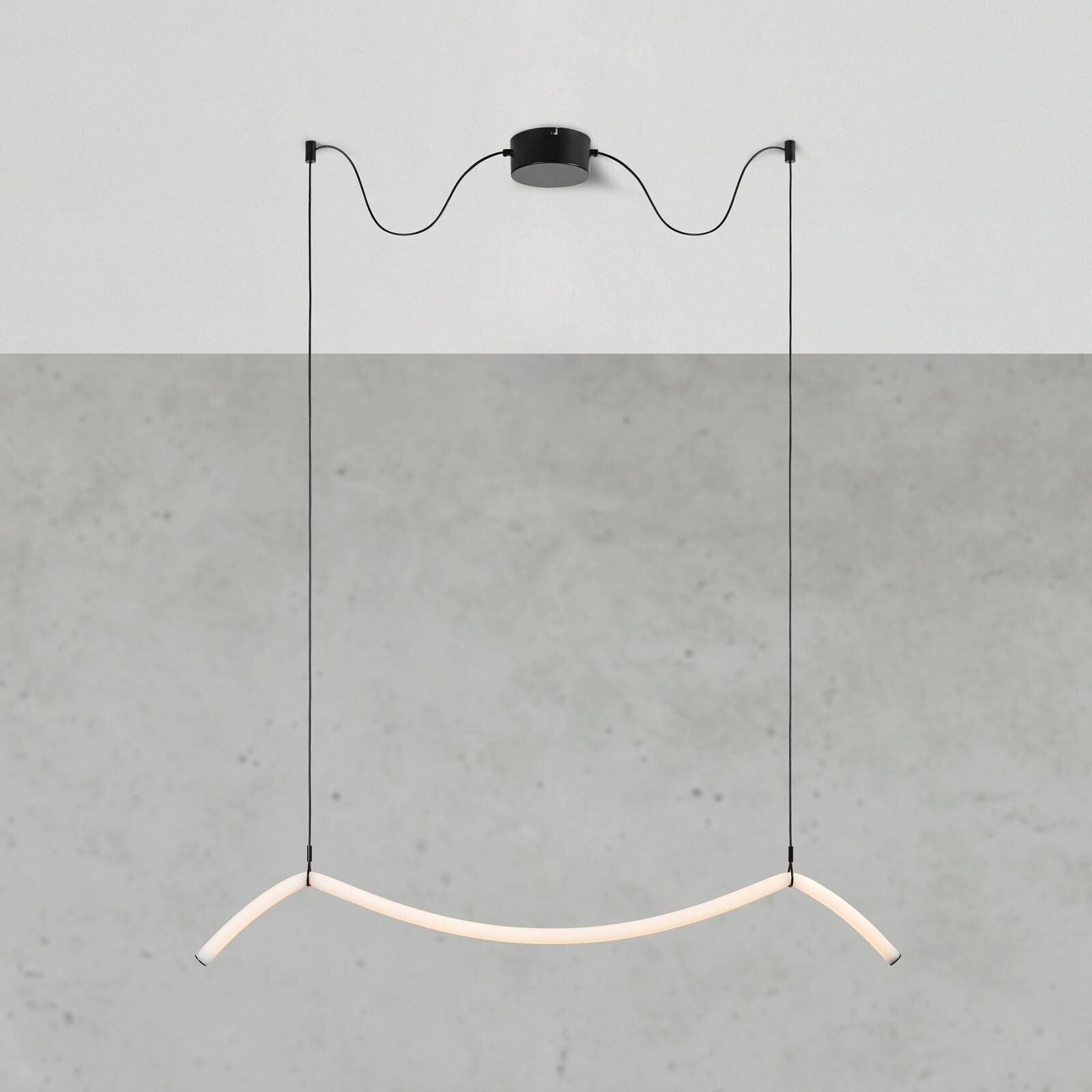 Markslöjd LED závesné svietidlo Melt, čierne/biele, dĺžka 112 cm