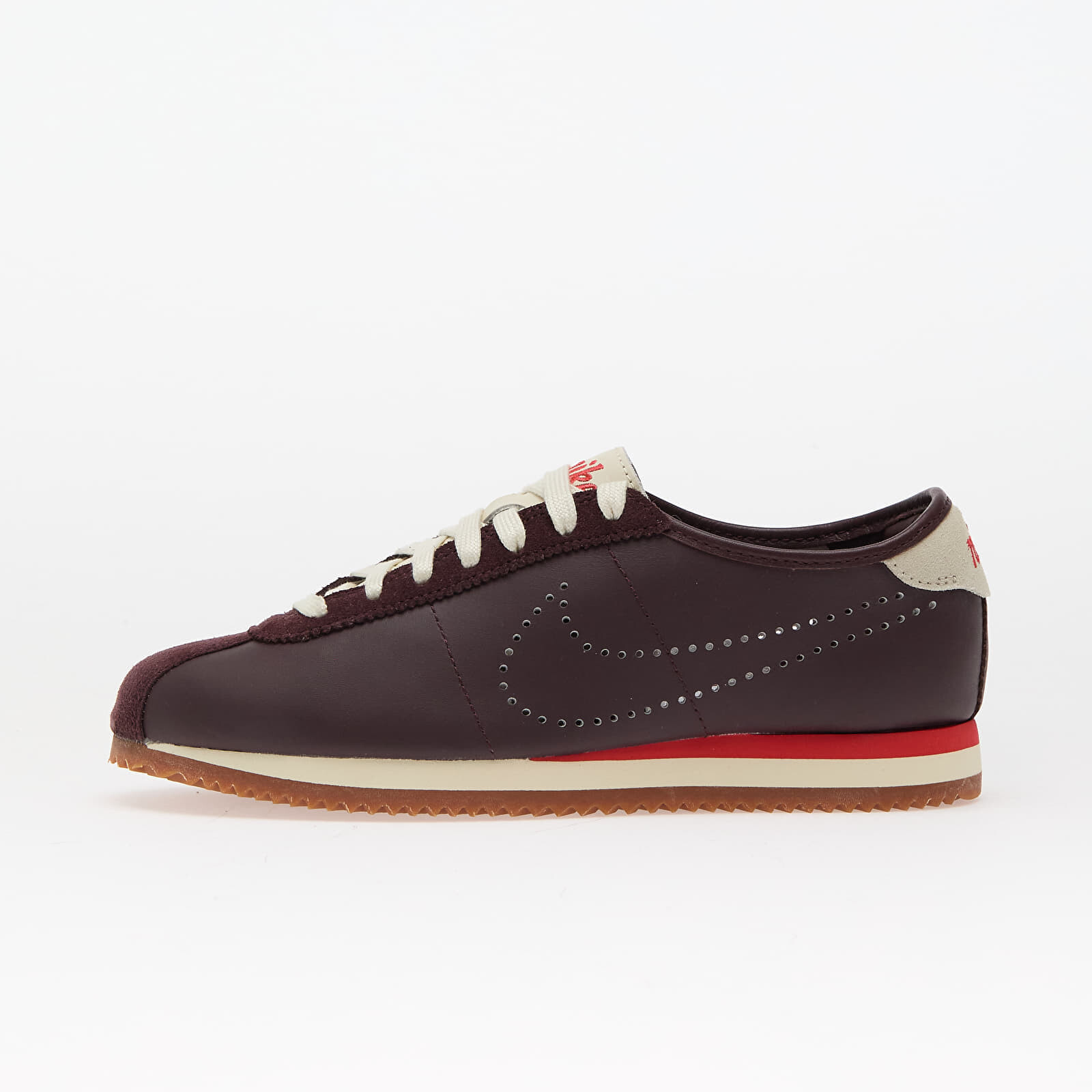 Tenisky Nike W Cortez Lt Burgundy Crush/ Lt Crimson-Coconut Milk-Gum Med Brown EUR 38