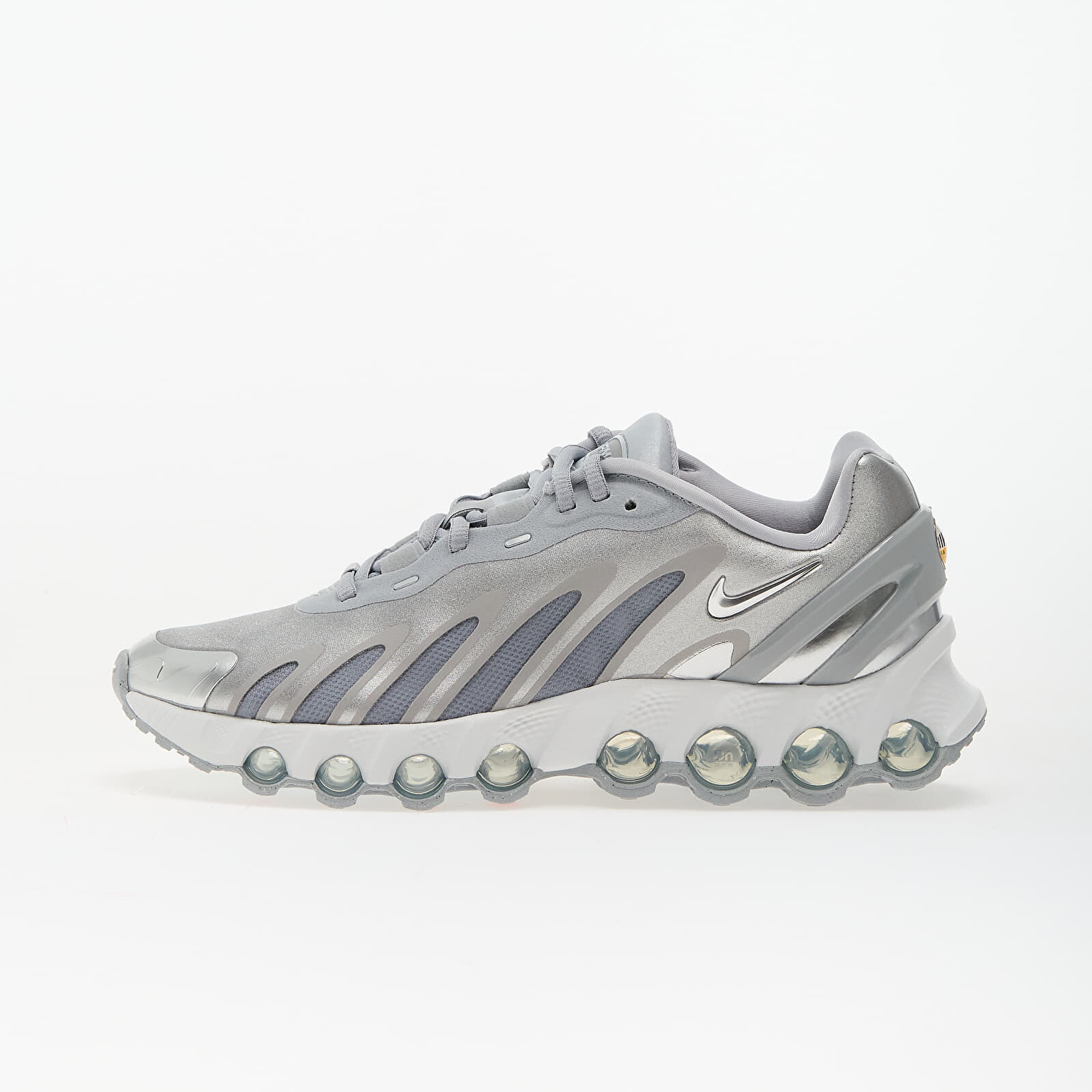 Tenisky Nike W Air Max DN8 Wolf Grey/ Metallic Silver-Off White EUR 38