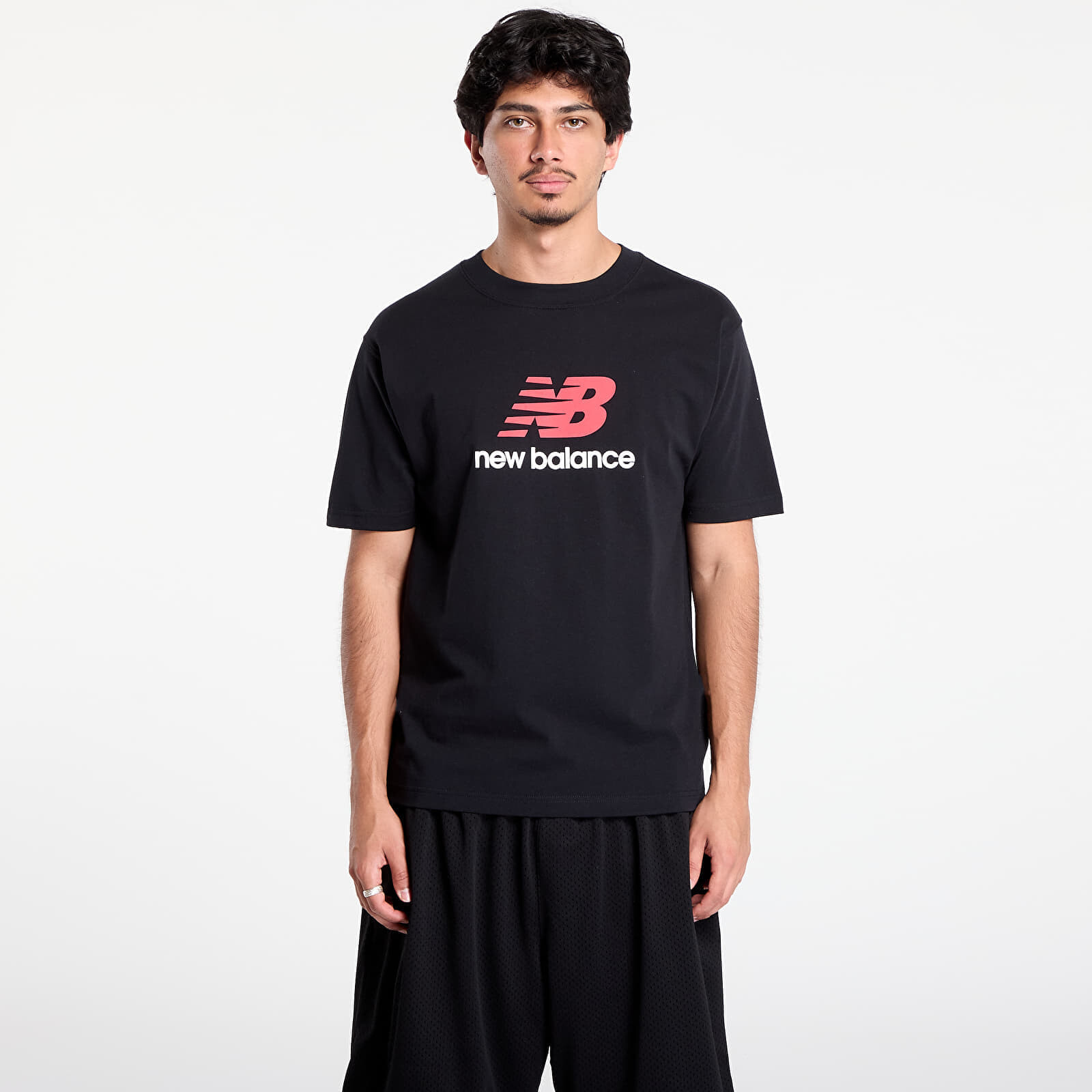 Tričko New Balance Athletics Logo T-Shirt Black M