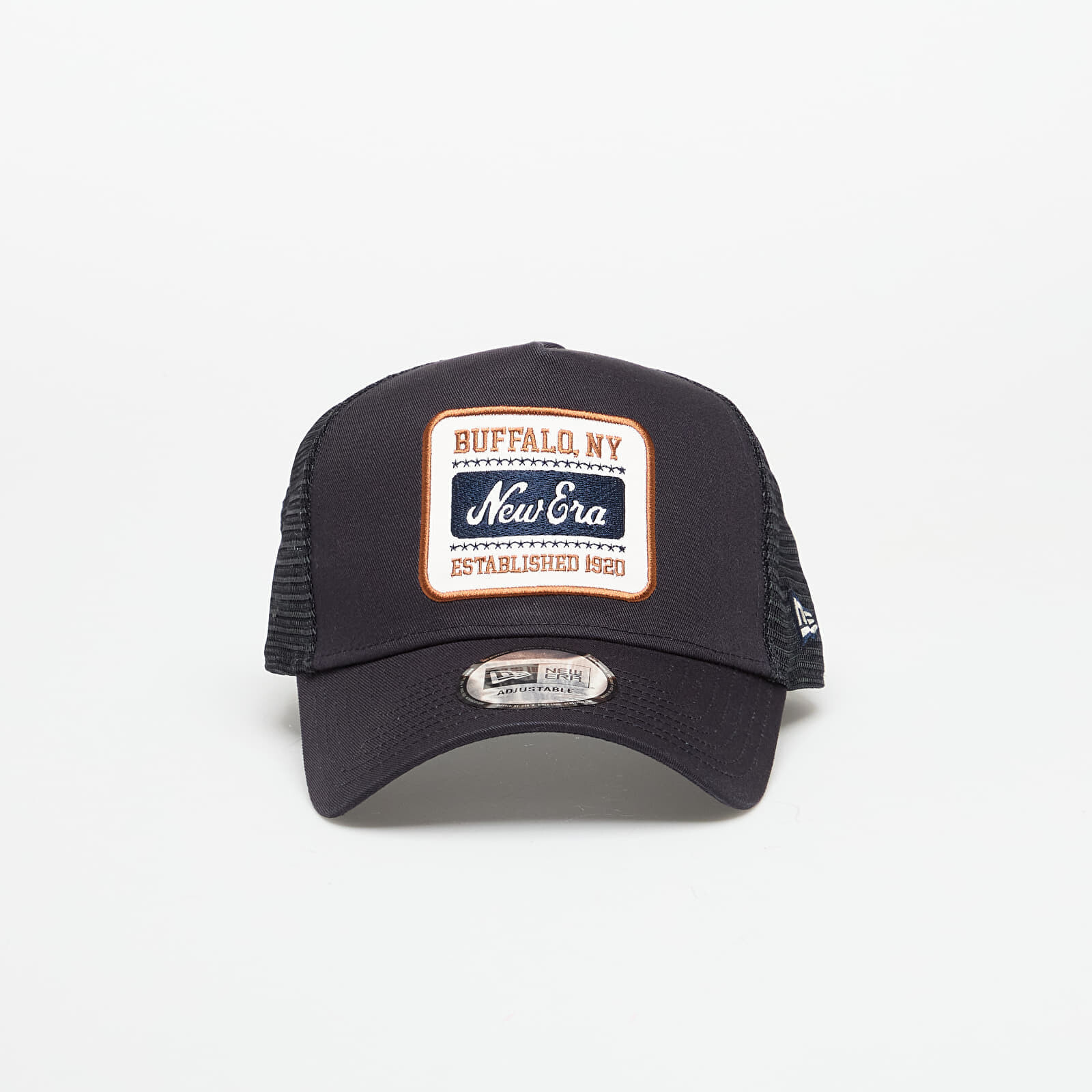 Šiltovka New Era Buffalo NY 9FORTY Trucker Cap Navy/ Shadow Tech Blue Fanatic Universal