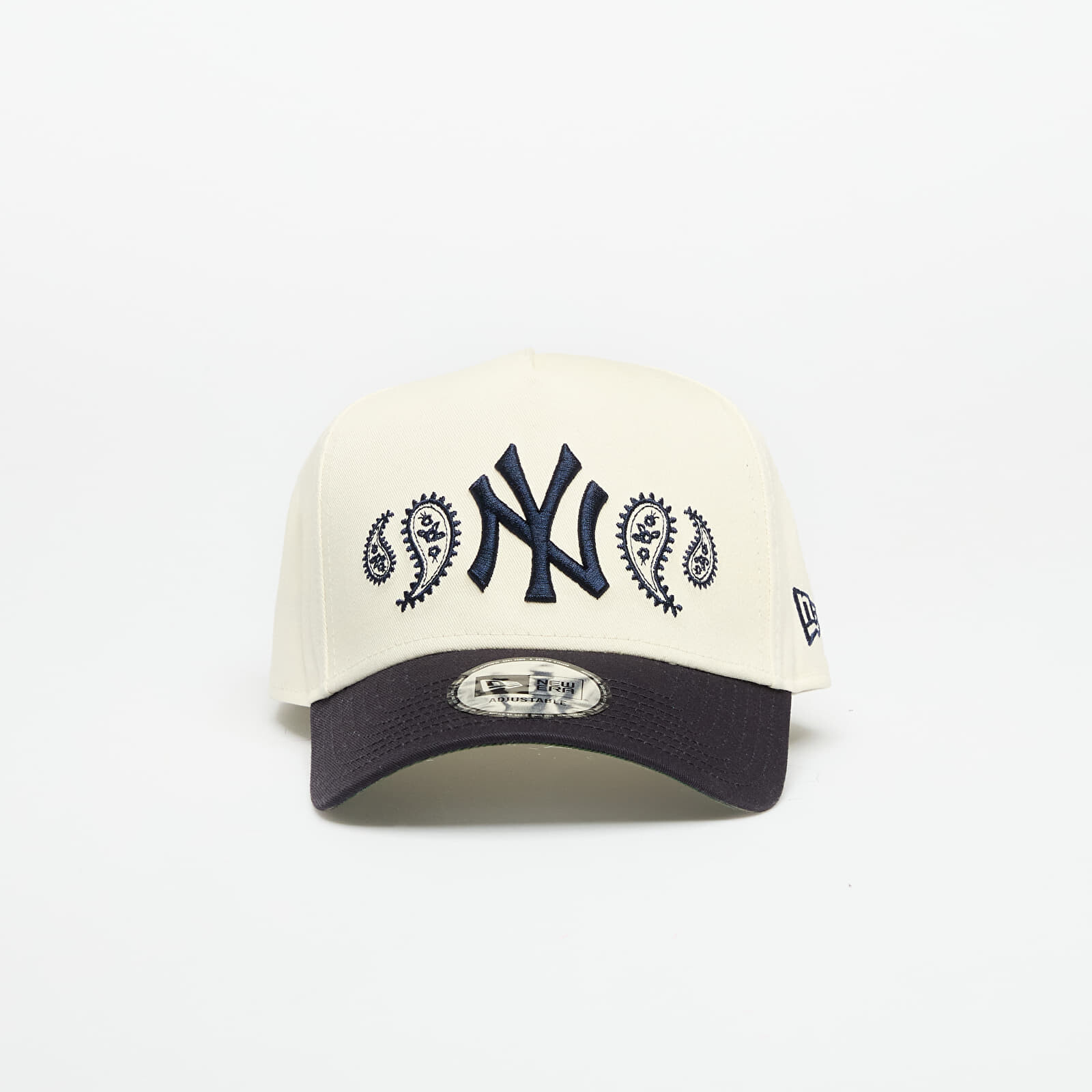 Šiltovka New Era New York Yankees 9FORTY Aframe Paisley Cap Chrome White/ Navy Universal